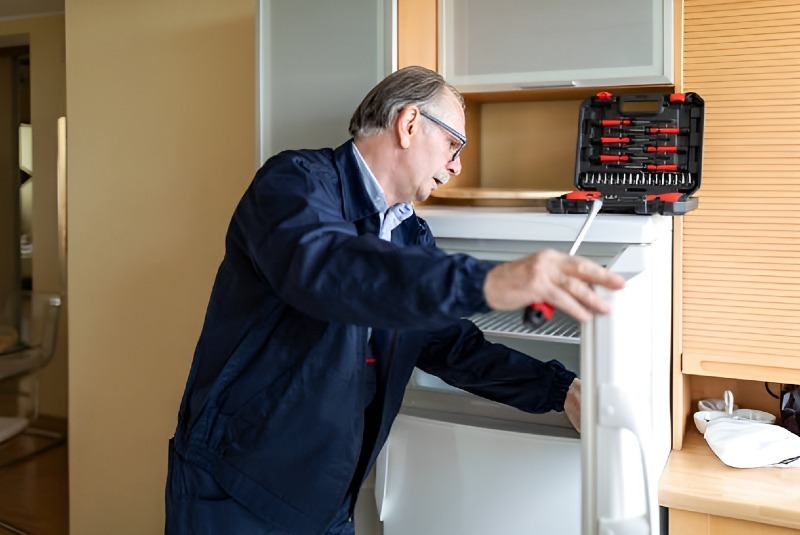 DIY Tips for Effective Refrigerator Repair in Glendale